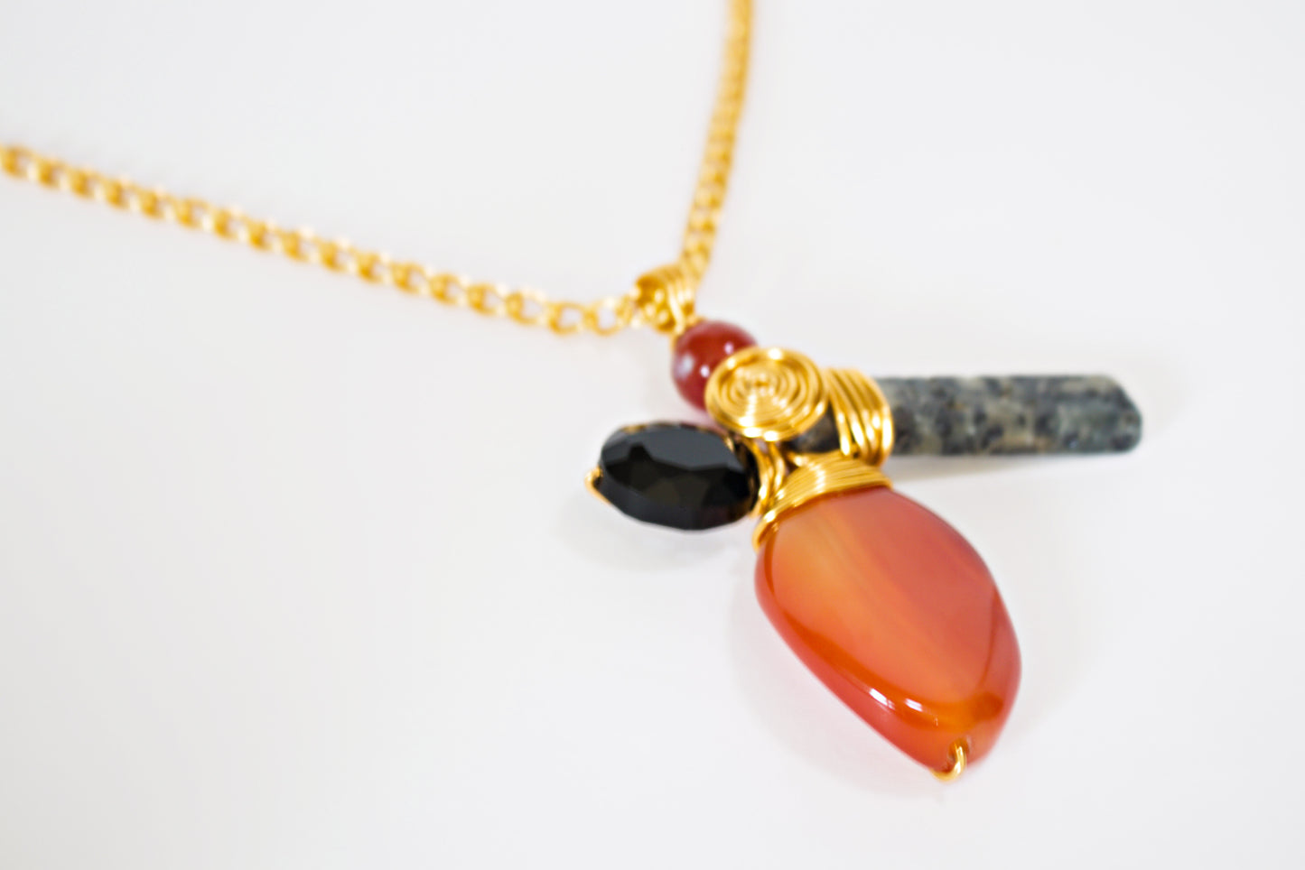 Necklace Marahuyo Orange Black